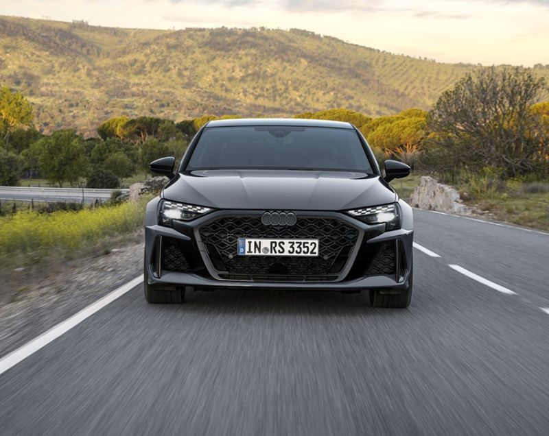 Audi RS3 2.5tfsi rs3 quattro 294kW s-tronic aut Audi RS3 2.5tfsi rs3 quattro 294kW s-tronic aut