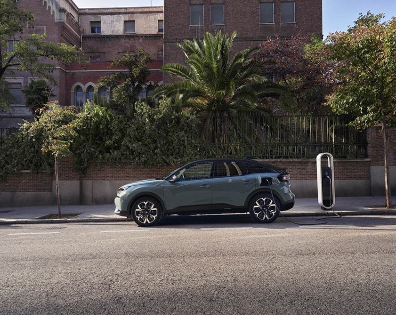 Citroen C4 54kWh ev business 115kW aut