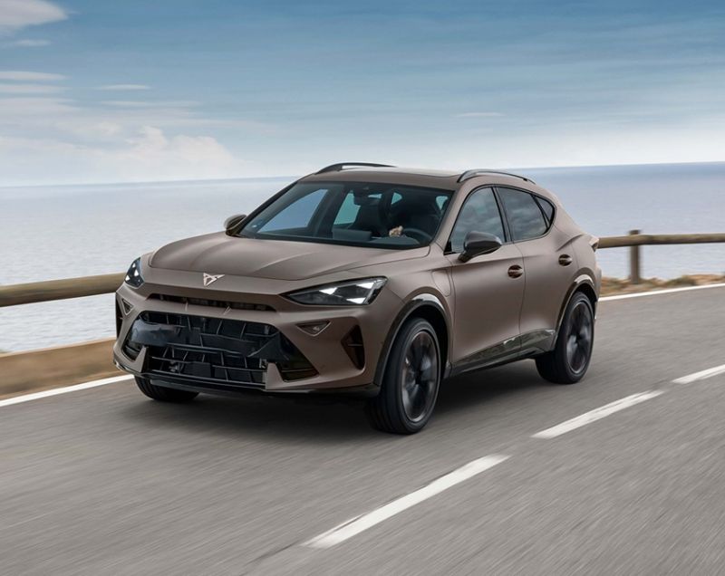 Cupra Formentor 1.5tsie PHEV Essential 150kW 6-dsg aut Cupra Formentor 1.5tsie PHEV Essential 150kW 6-dsg aut