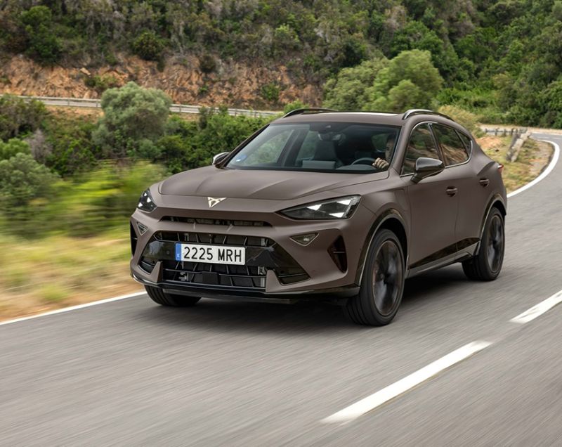 Cupra Formentor 1.5tsie PHEV Business 150kW 6-DSG Cupra Formentor 1.5tsie PHEV Business 150kW 6-DSG