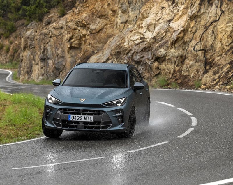 Cupra Terramar 1.5tsie e-Hybrid 204 PK Business DSG - AANRADER