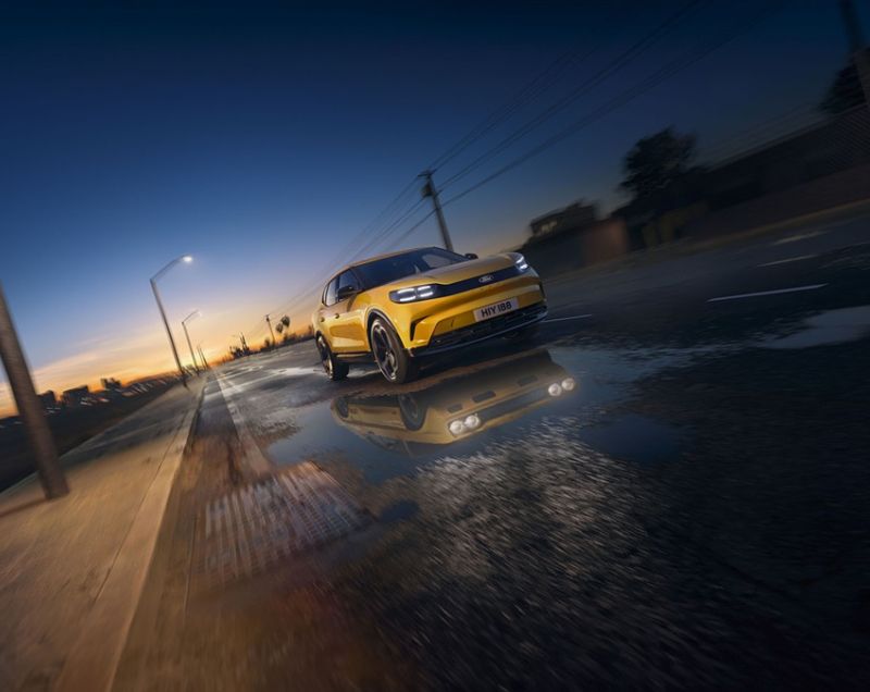 Ford Capri 77kWh Premium Extended Range RWD, Magnetic Grey + DRIVER ASSISTANCE PACK/PANORAMADAK