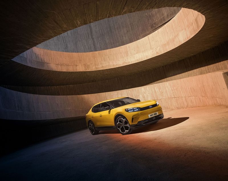 Ford Capri 77kWh Premium Extended Range RWD, Blauw metallic + DRIVER ASSISTANCE PACK/PANORAMADAK