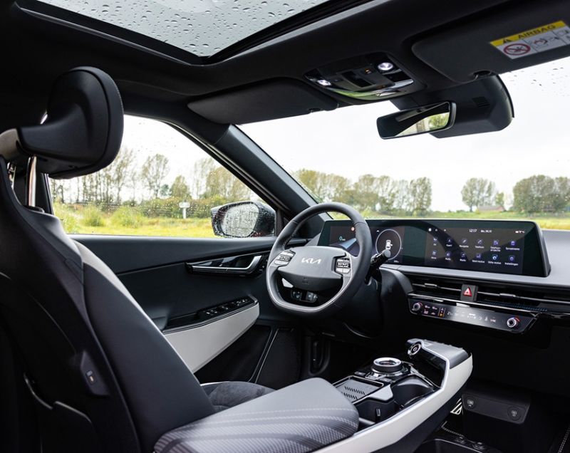 Kia EV6 63kWh Light Edition RWD