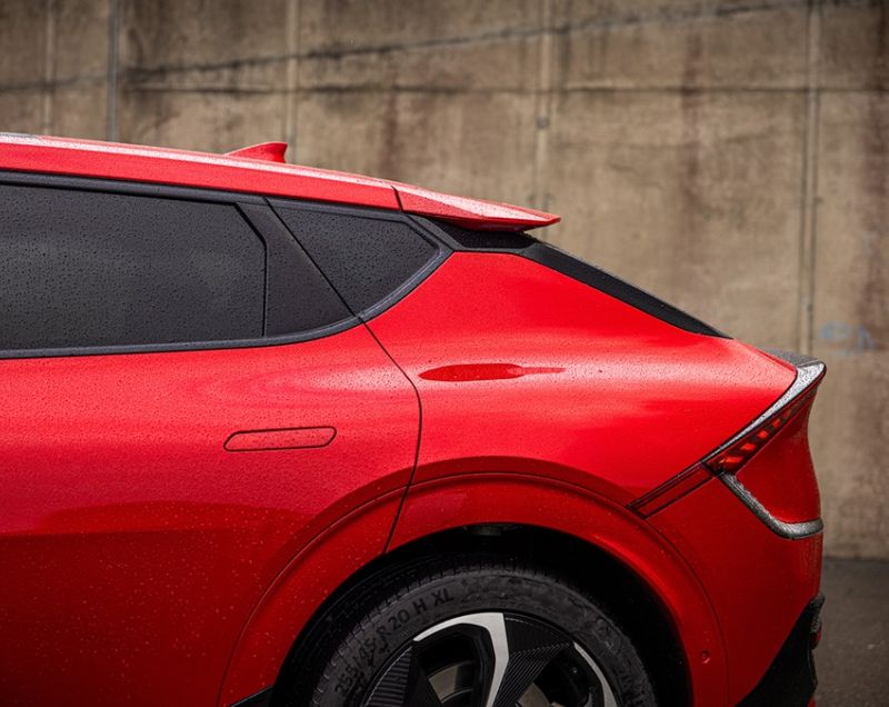 Kia EV6 63kWh Light Edition RWD