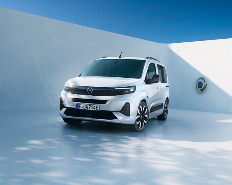 Opel Combo-e Life 50kWh ev l2 gs 100kW aut