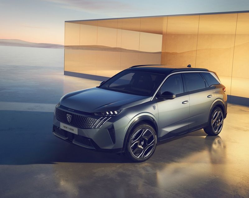 Peugeot 5008 1.6 phev gt 144kW e-dcs7 aut