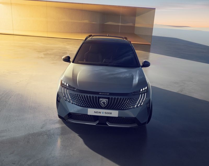 Peugeot 5008 97kWh ev gt exclusive long range 170kW aut 