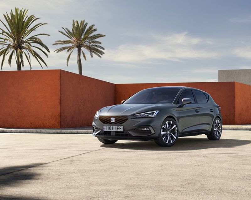 Seat Leon 1.5tsie phev style 150kW dsg-6 aut Seat Leon 1.5tsie phev style 150kW dsg-6 aut