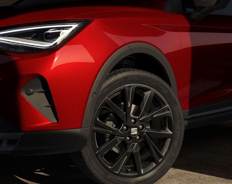 Seat Leon Sportstourer 1.5tsie PHEV FR Business, Midnight Black + TREKHAAK Seat Leon Sportstourer 1.5tsie PHEV FR Business, Midnight Black + TREKHAAK