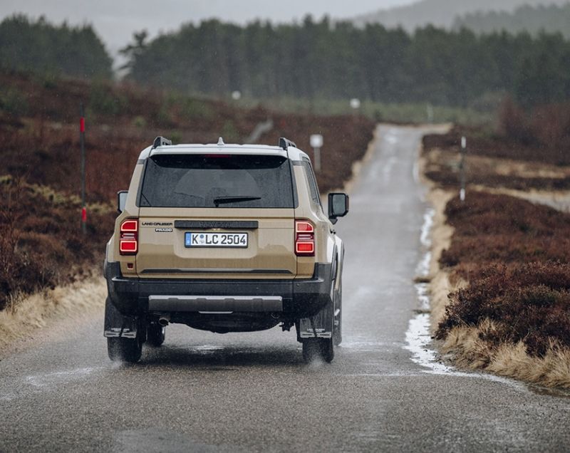 Toyota Land Cruiser 2.8d-4d mhev navigator 5p 151kW aut Toyota Land Cruiser 2.8d-4d mhev navigator 5p 151kW aut