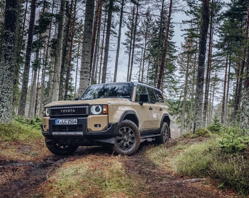 Toyota Land Cruiser 2.8d-4d navigator 5p 150kW aut