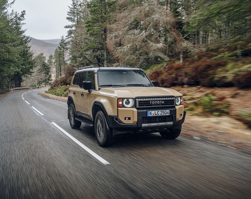 Toyota Land Cruiser 2.8d-4d navigator 5p 150kW aut Toyota Land Cruiser 2.8d-4d navigator 5p 150kW aut