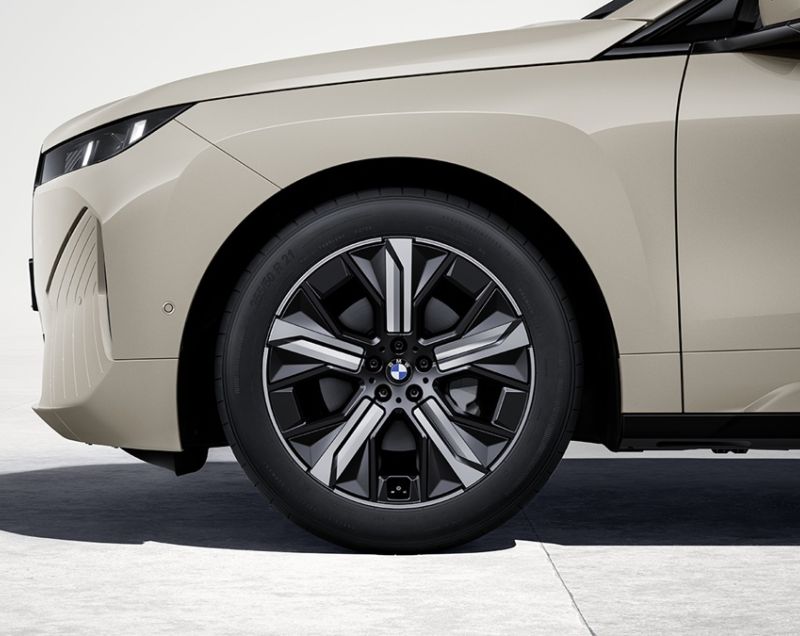 BMW iX 108kWh ev m 70 485kW aut