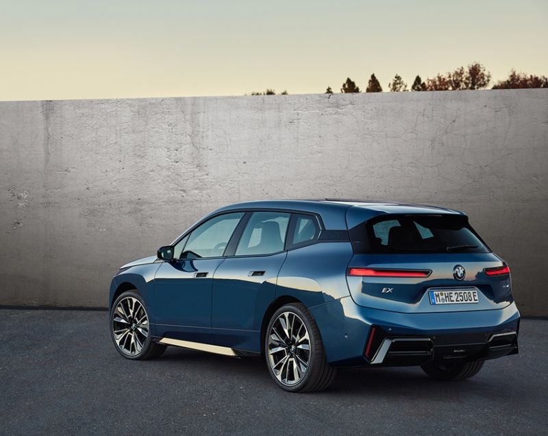 BMW iX 94.8kWh ev xdrive 45 300kW aut BMW iX 94.8kWh ev xdrive 45 300kW aut