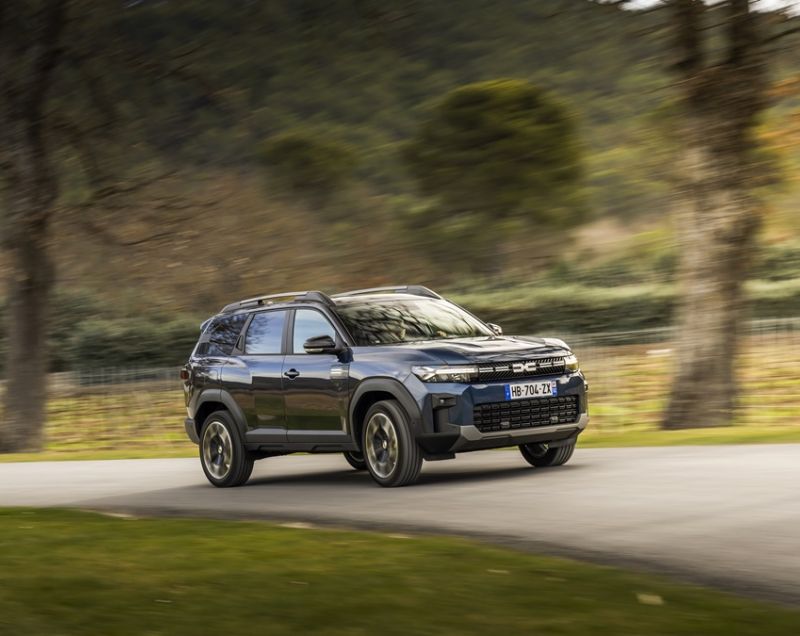 Dacia Bigster 1.8 Hybrid 155 Expression + PACK ASSIST Dacia Bigster 1.8 Hybrid 155 Expression + PACK ASSIST