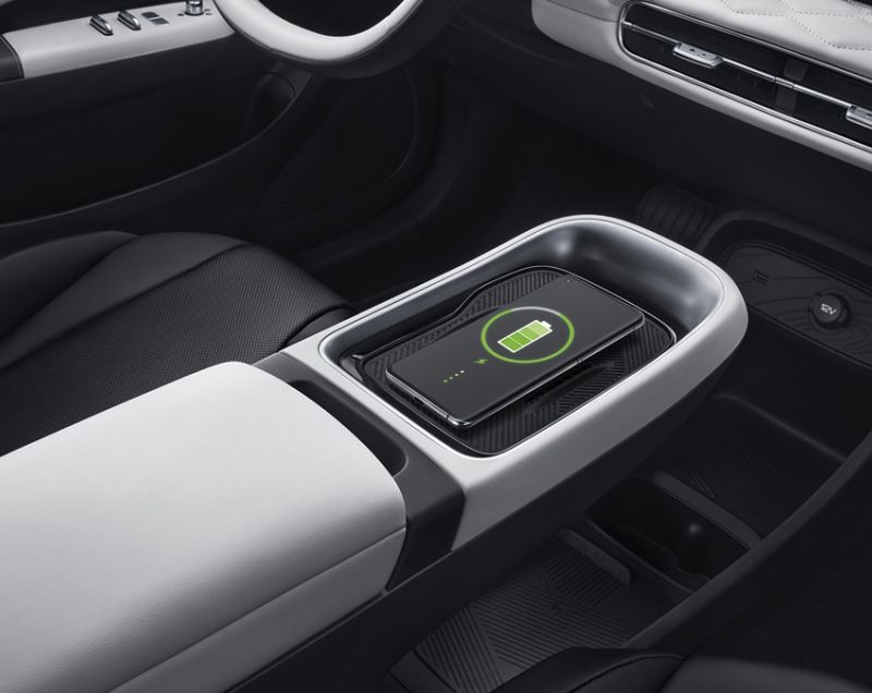 Dongfeng Box 42.3kWh 70 kWh Premium Edition, Sky Blue / Wit dak