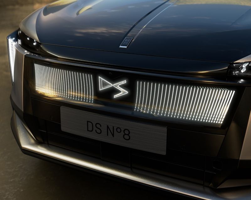 DS No 8 74kWh 169kW FWD Pallas