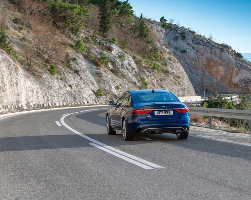 Jaguar XF d200 mhev r-dynamic s 150kW aut