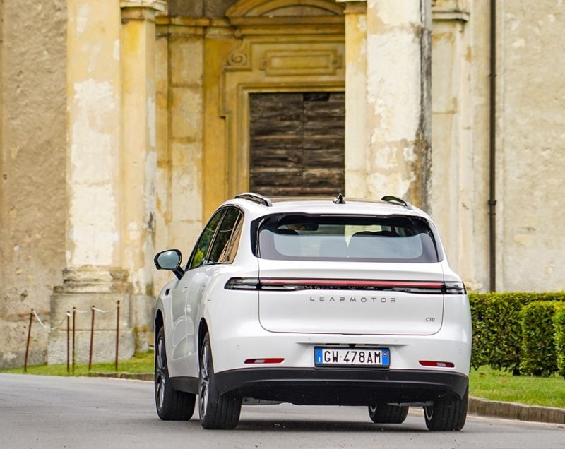 Leapmotor C10 1.5 phev reev life 158kW aut