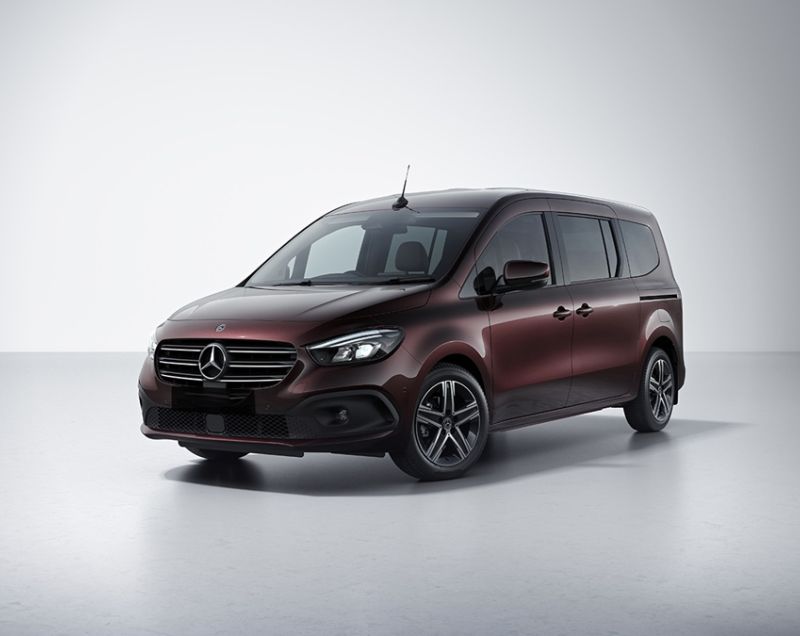 Mercedes-Benz T-klasse 180 l1 progressive 96kW