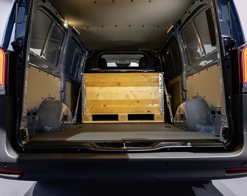 Mercedes-Benz Vito Tourer 124 mhev l3 select 170kW 9g-tronic aut