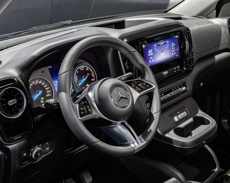 Mercedes-Benz Vito Tourer 124 l3 mixto select 170kW 9g-tronic aut Mercedes-Benz Vito Tourer 124 l3 mixto select 170kW 9g-tronic aut