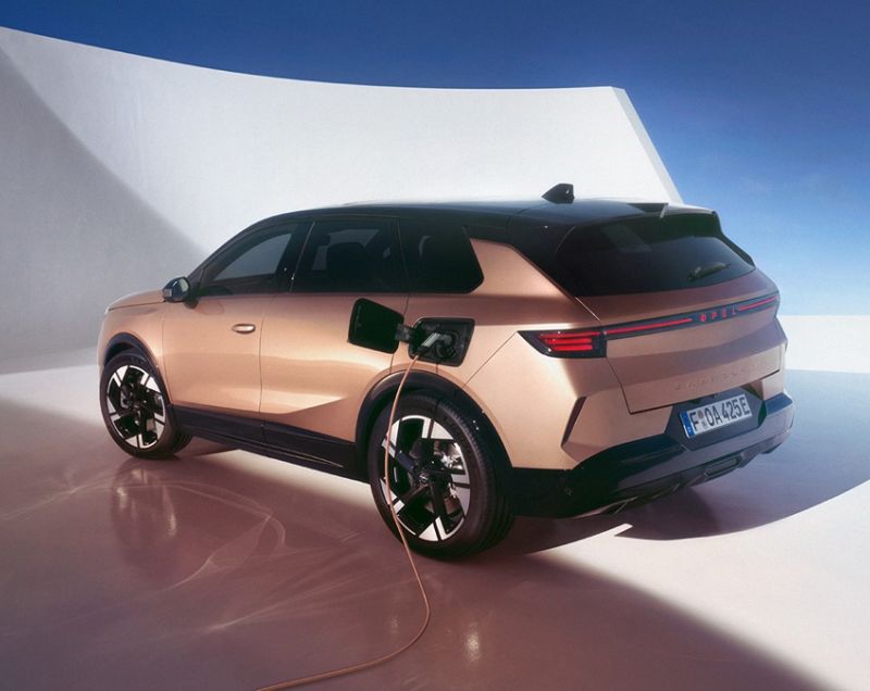 Opel Grandland 73kWh ev electric edition 156kW aut
