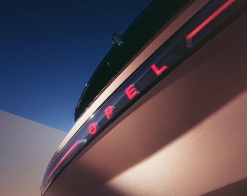 Opel Grandland 1.6t phev edition 143kW edct aut