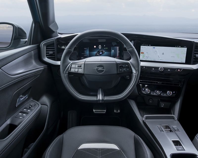 Opel Mokka 54kWh Business Edition