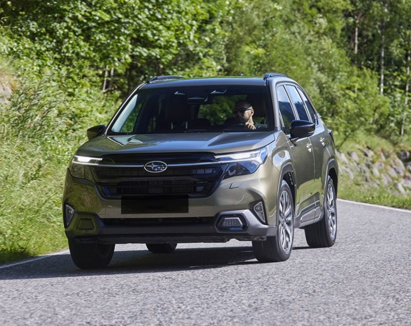 Subaru Forester 2.0i mhev comfort awd 100kW aut