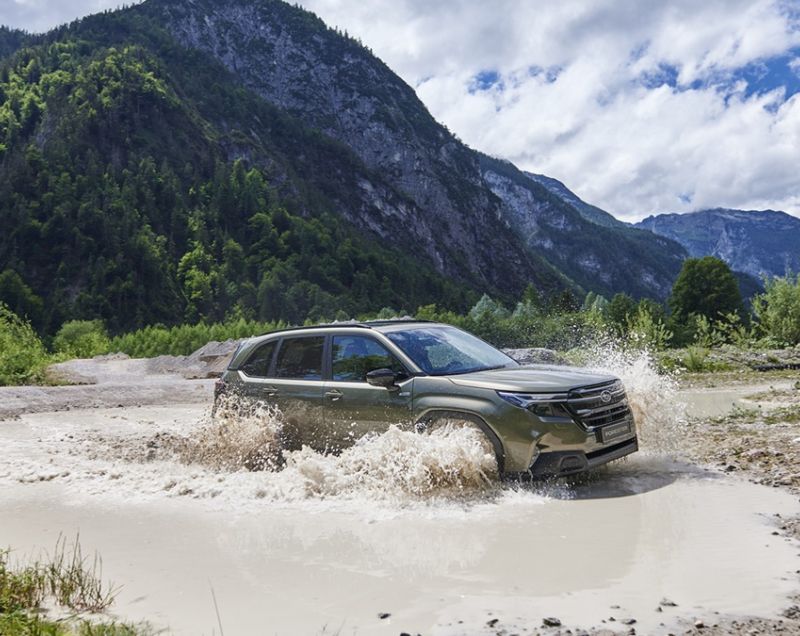 Subaru Forester 2.0i mhev first edition awd 100kW aut