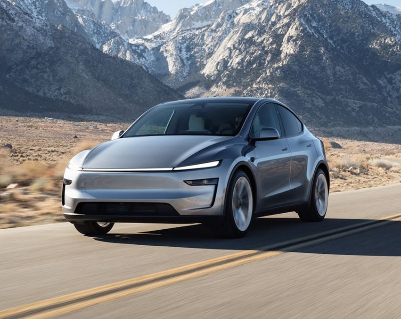 Tesla Model Y Juniper 57.5kWh Standard Range RWD - COMPLEET VERNIEUWD