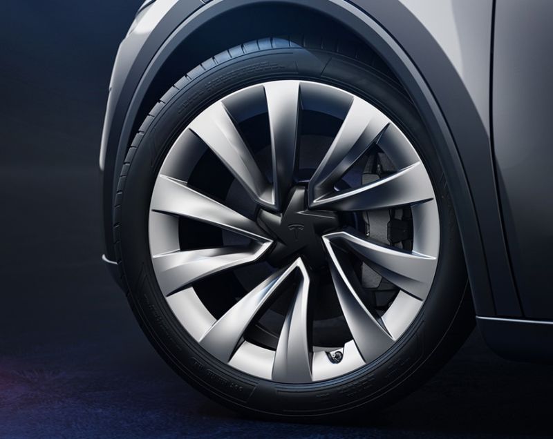Tesla Model Y Juniper 57.5kWh Standard Range RWD - COMPLEET VERNIEUWD
