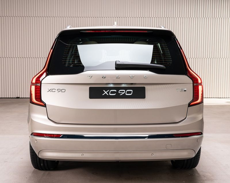 Volvo XC90 2.0t8 Plug-in Hybrid Plus AWD - TOT 70 KM ELEKTRISCHE ACTIERADIUS!