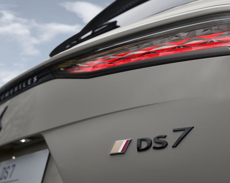 DS DS7 1.6 phev e-tense étoile 221kW 4x4 aut