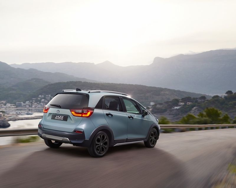 Honda Jazz 1.5 hev elegance 90kW cvt aut Honda Jazz 1.5 hev elegance 90kW cvt aut