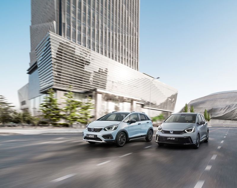 Honda Jazz 1.5 hev elegance 90kW cvt aut