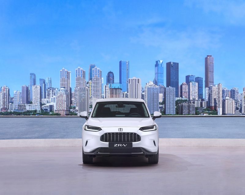 Honda ZR-V 2.0 hev elegance 135kW aut Honda ZR-V 2.0 hev elegance 135kW aut