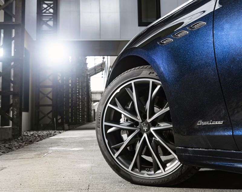 Maserati Ghibli 3.0v6 bi-turbo modena 316kW aut