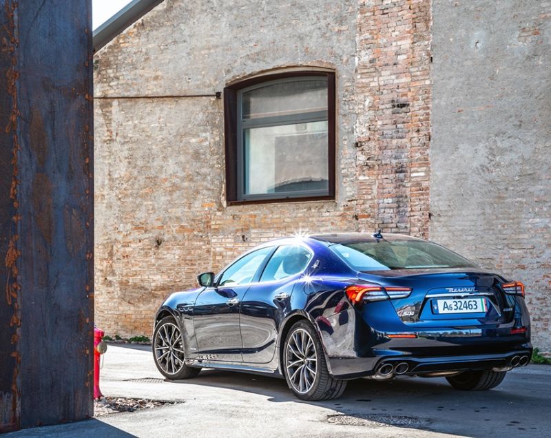 Maserati Ghibli 3.0v6 bi-turbo modena 316kW aut