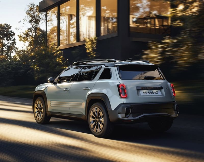 Renault 4 E-Tech 52kWh ev comfort range iconic 110kW aut