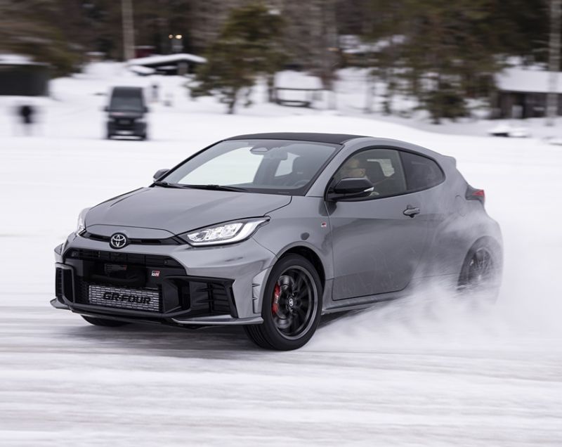 Toyota GR Yaris 1.6t premium 4wd 206kW 