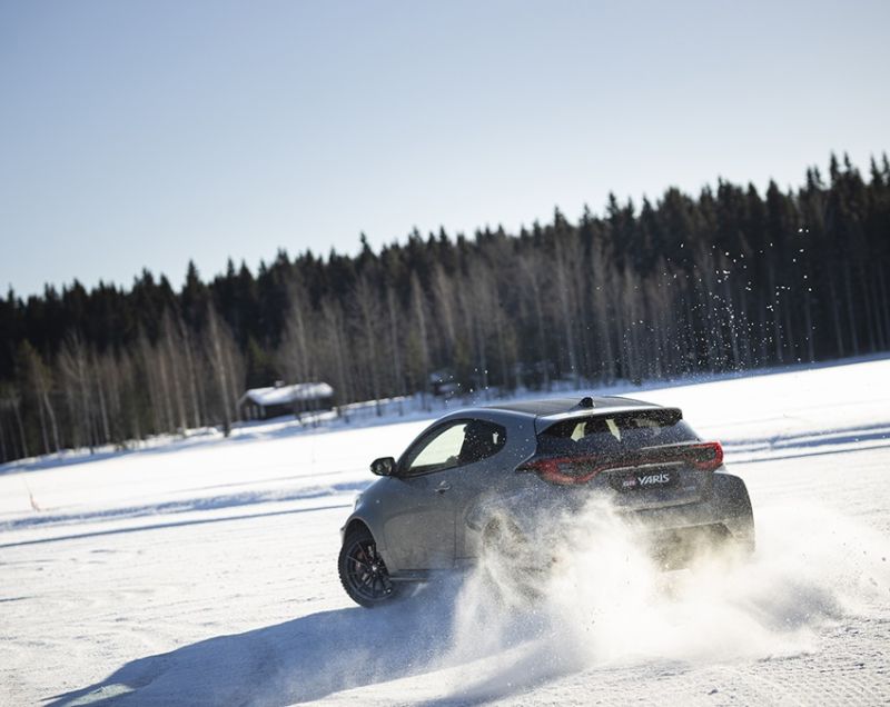 Toyota GR Yaris 1.6t premium 4wd 206kW 