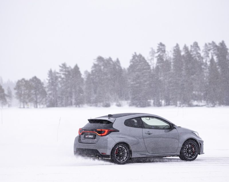 Toyota GR Yaris 1.6t premium 4wd 206kW 