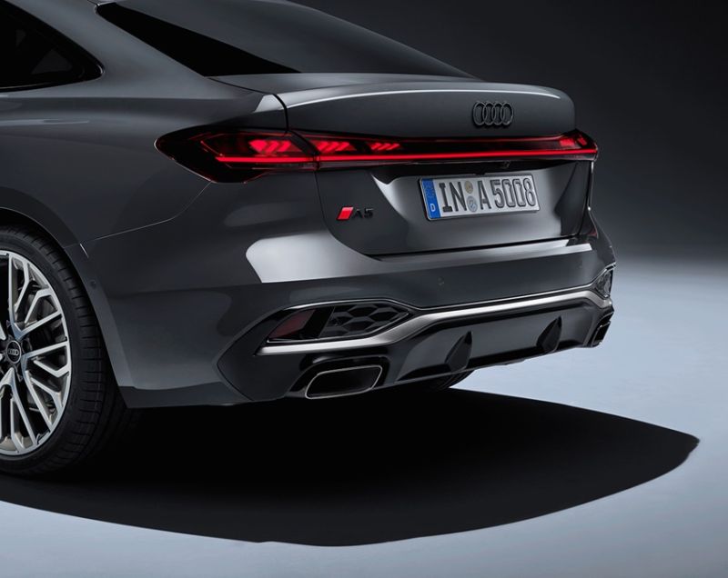 Audi A5 2.0tfsi phev advanced edition 220kW quattro s-tronic aut