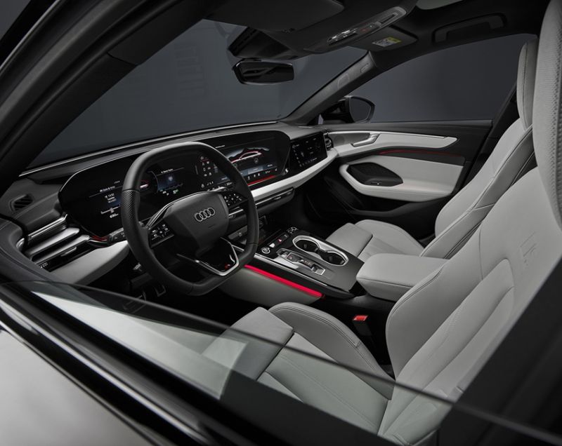 Audi A6 avant 2.0tfsi phev s edition 220kW s-tronic aut Audi A6 avant 2.0tfsi phev s edition 220kW s-tronic aut