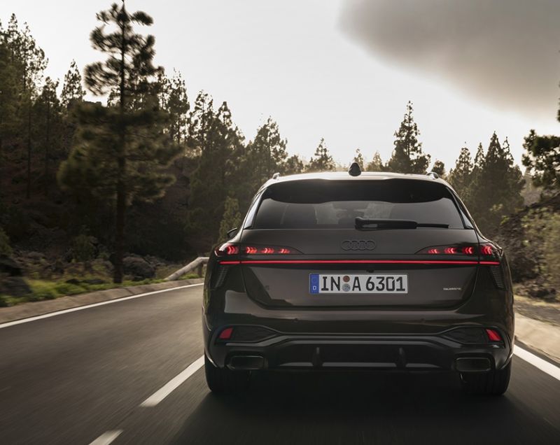 Audi A6 avant 2.0tfsi phev s edition 220kW s-tronic aut Audi A6 avant 2.0tfsi phev s edition 220kW s-tronic aut