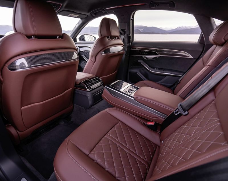 Audi A8 60tfsie phev quattro 340kW tt aut