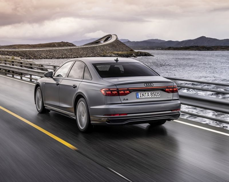 Audi A8 60tfsie phev quattro 340kW tt aut